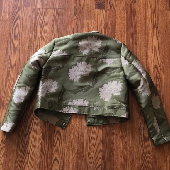 H&M floral crop jacket - Picture 5 of 7